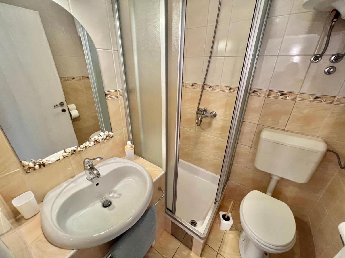 Apartments In Dramalj 45034 Ngoại thất bức ảnh