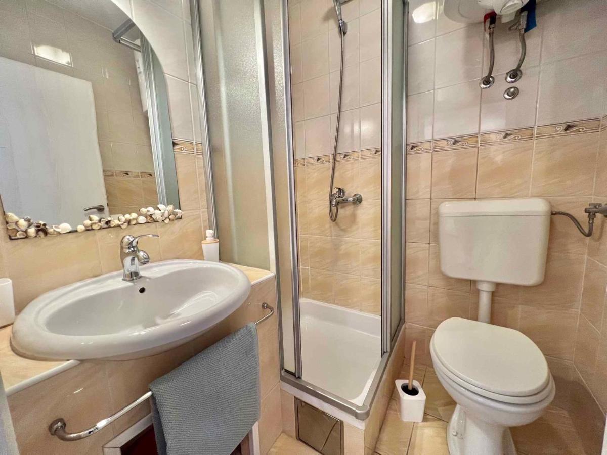 Apartments In Dramalj 45034 Ngoại thất bức ảnh